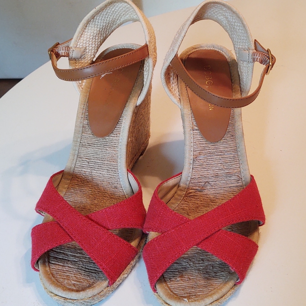 BCBG roap wedges